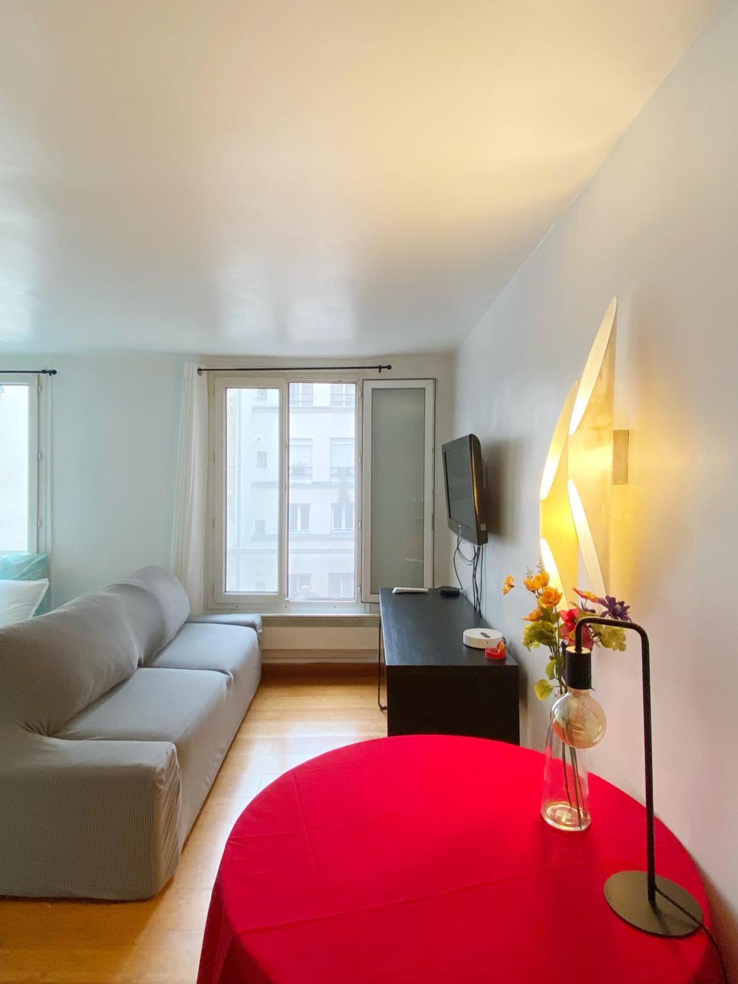 Poetic Paris - Cozy Apartment In Paris 2Nd Luaran gambar