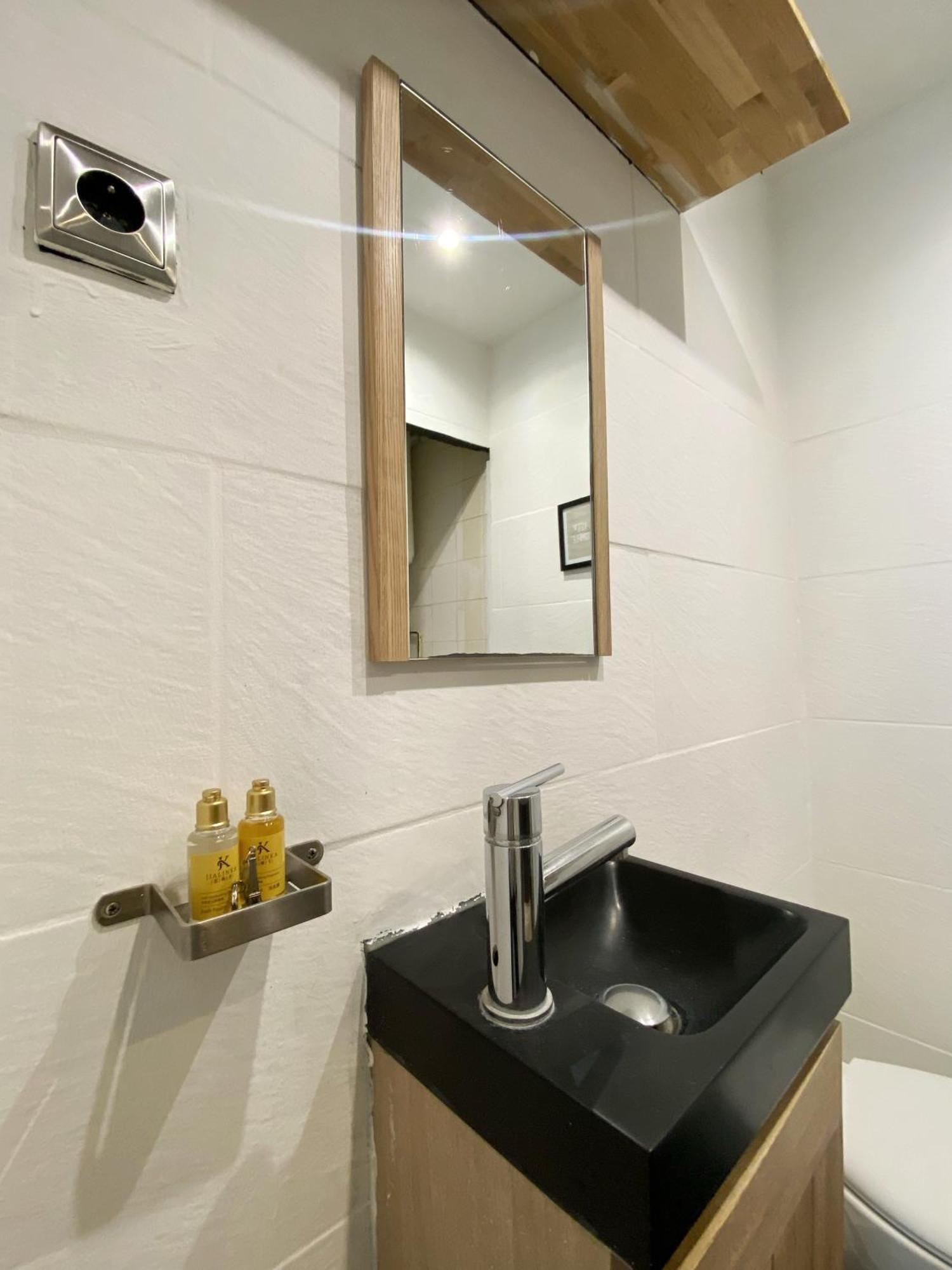 Poetic Paris - Cozy Apartment In Paris 2Nd Luaran gambar